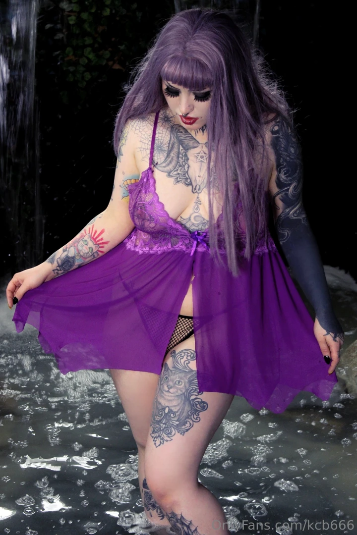 Join me under the waterfall 