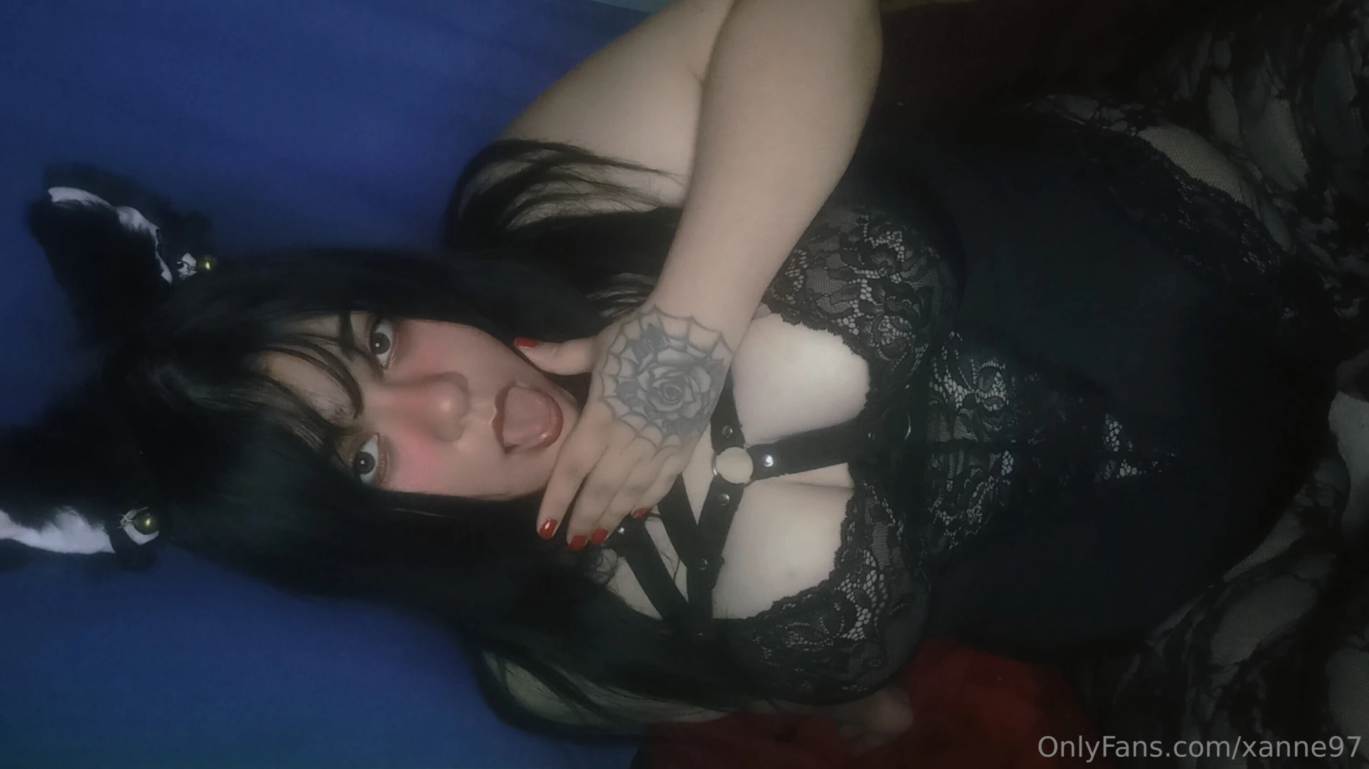 Christmas offer to the first 10 subs my vip account 60 off https 