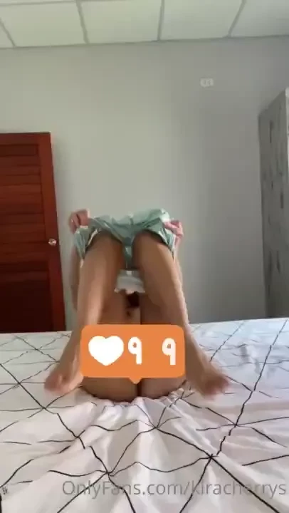 After a morning workout my ass is tight as a nut my holes are waiting 