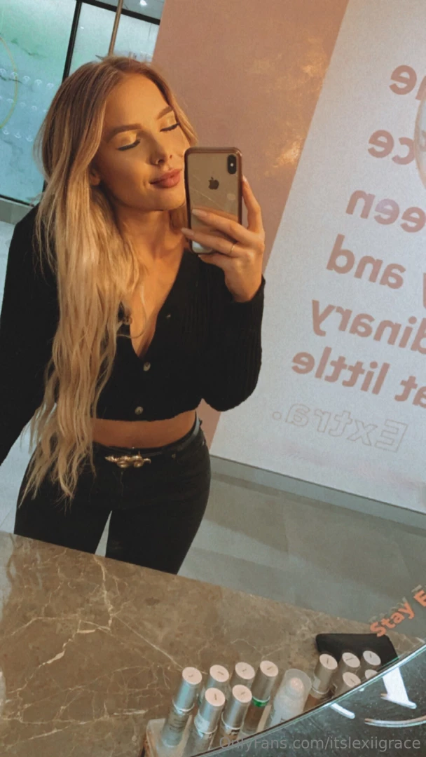 Havent updated my feed for a while but im back and seriously craving 