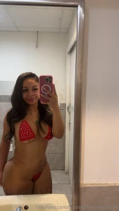 Https onlyfans com mialuvx join her free onlyfans