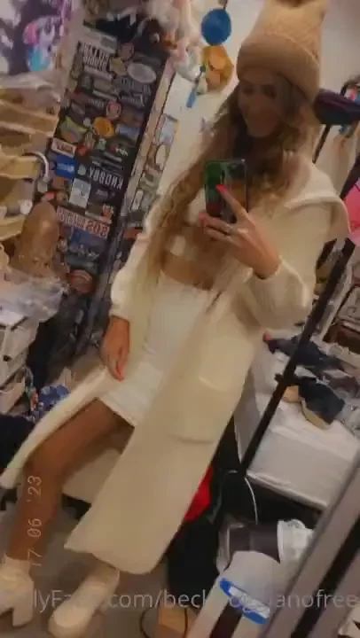 My birthday dinner outfit wanna see what i had for dessert 