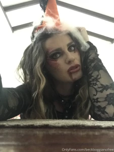 Who likes last years halloween outfit sexy video on its way to your