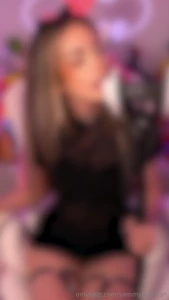 Licking your ear and guiding you like a good girl asmr joi