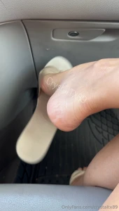 Chillin was waiting in the car and just thought i would play with my part 2