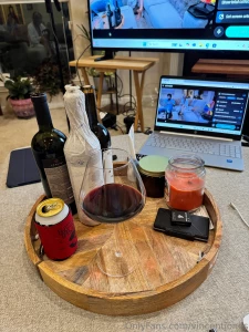 Going live in 30 with hollyhotwife bringing the wine and probably