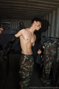 Parkerreid might be a virgin but tonight he s going wild livestream 6