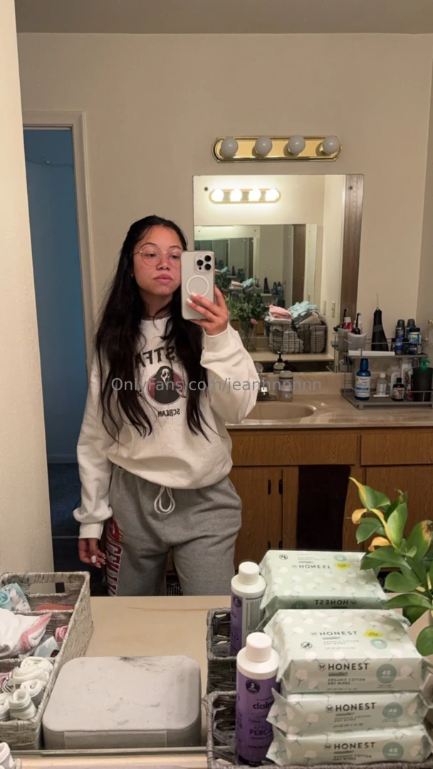 Buenos d as a todos espero que teng is un gran d a difunde un poco de part 3 