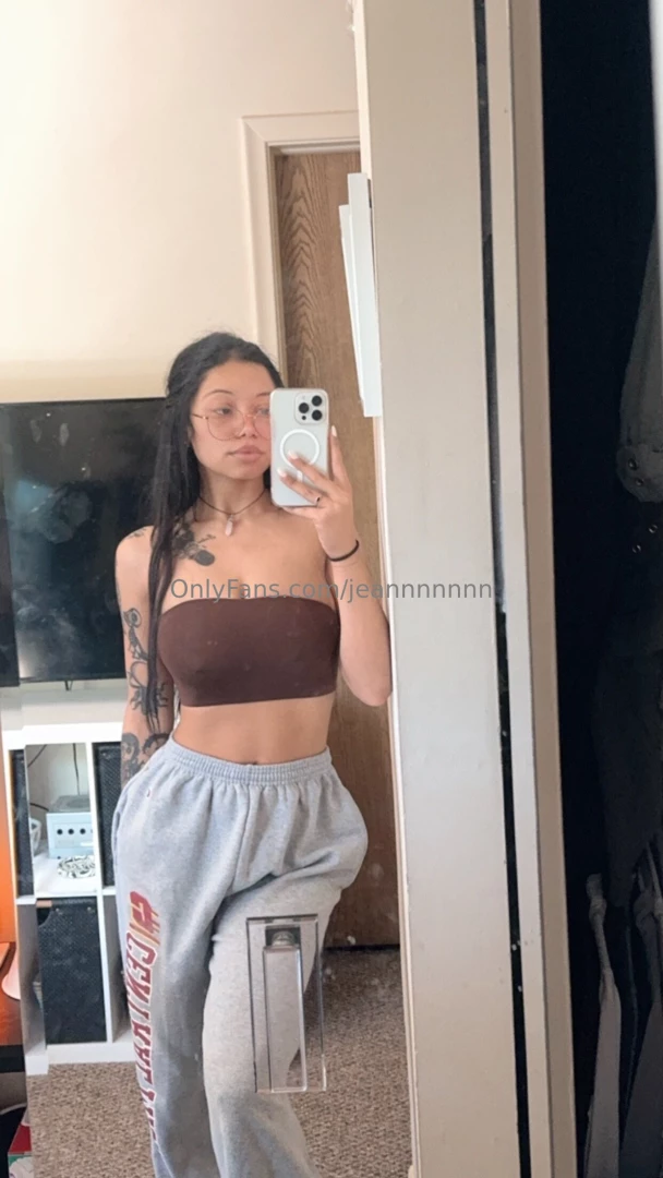 Sorry i have been so inactive schools been kicking my fat ass part 1 