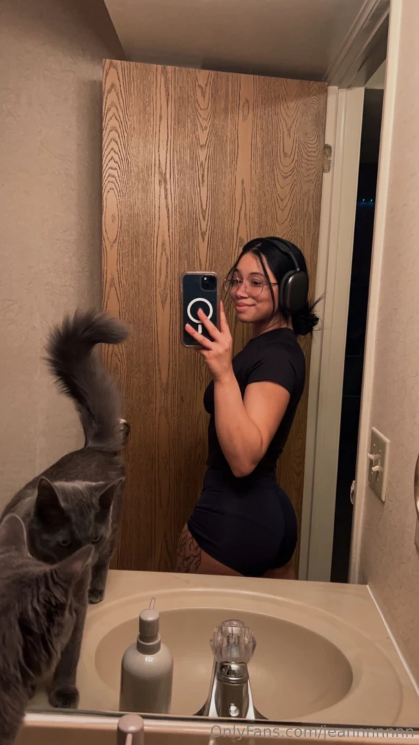 I put a gym in my basement so i can workout with my kitties part 1 