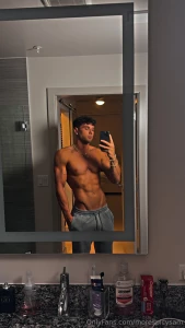 Cum check out my bro dylannichols this hot italian jock s showing off part 7