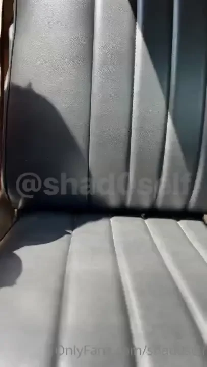 Behind the scenes to my shadow titties 