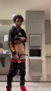 I just busted a big ass nut in public in the men s bathroom amp almost