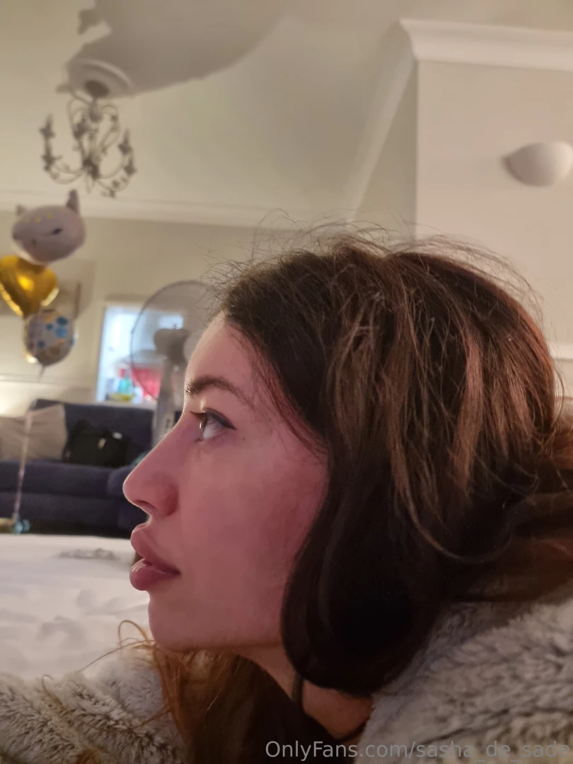 Let s have a lazy sunday in bed x 