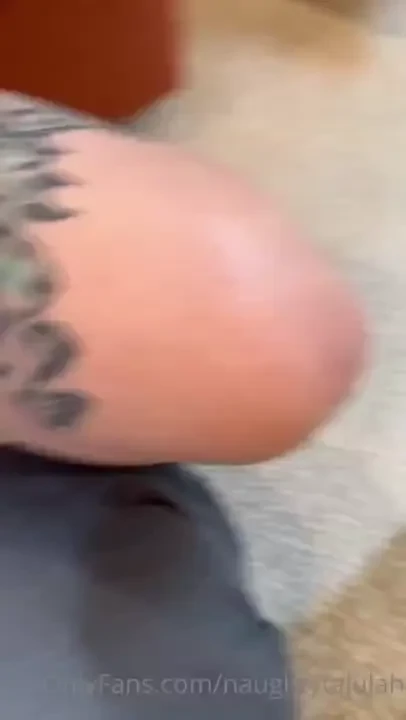 The camera starts right on my pussy and slowly backs up until you see part 1 