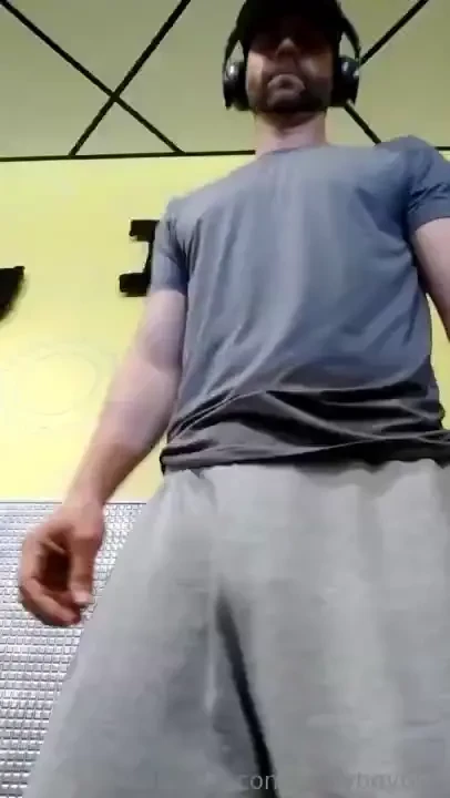 Just a quick freeball shot at the gym today whenever someone looks i 