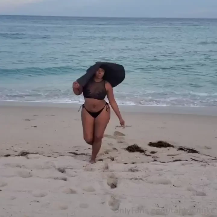 Full nude body pussy tit and ass massage on the beach we definitely 