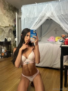 R u there cum say hi