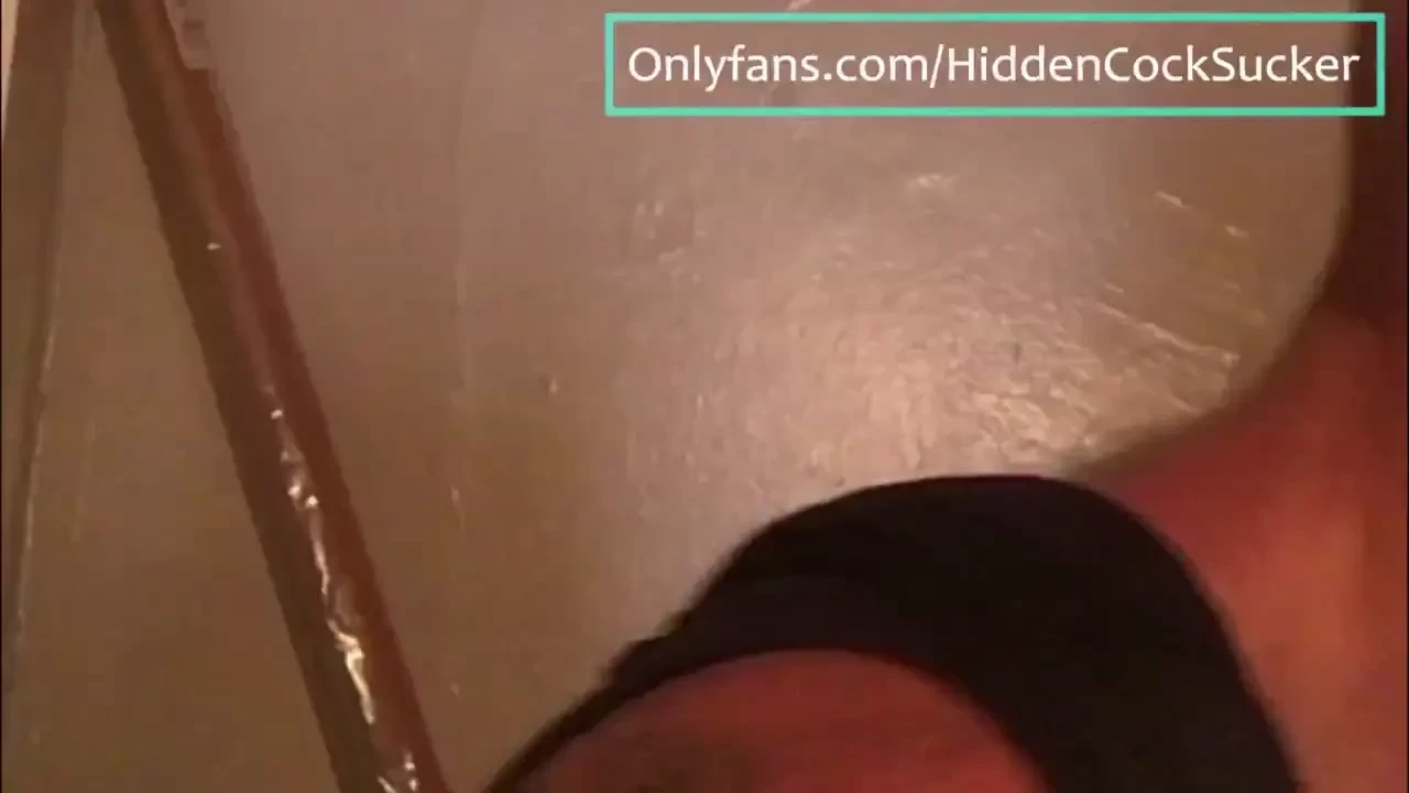 Big italian cock another visit from this hot straight italian guy with 