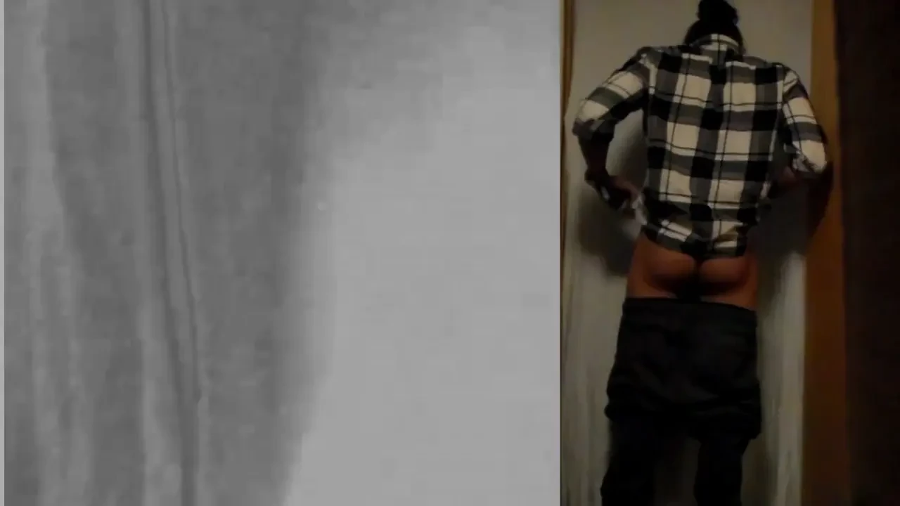 Glorious gloryhole both sides 4 this guy was so paranoid he wanted to 