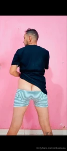 Hi i m robert a transgender boy i have videos with men transvestites part 2