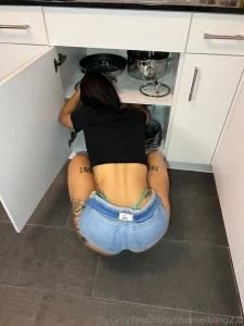 I was looking for something in the kitchen and i ended up squirting