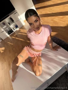 Happy friday my loves for this friday i have a video sucking a good