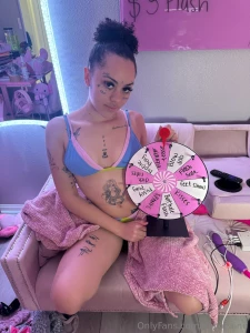 If you want my livestream from the other day you need to tip in for it