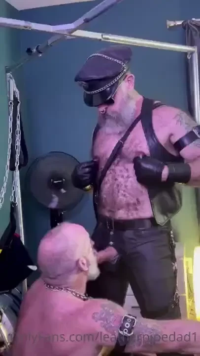 A lil acrobatic head 