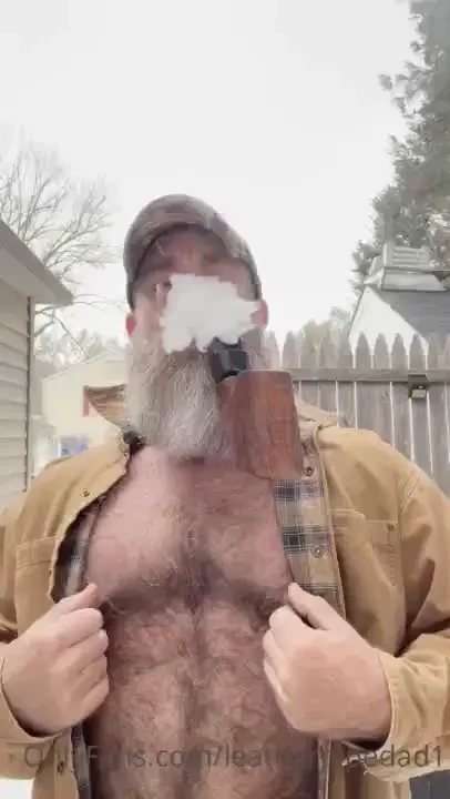 A few quickies some smoke some titplay i miss the rings but i couldn t 