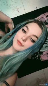 It s a selfie sunday i ve been thinking about getting a new tattoo