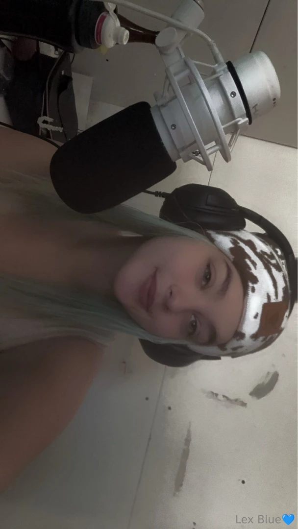 It s a selfie sunday what plans do you have for this week what s part 1 