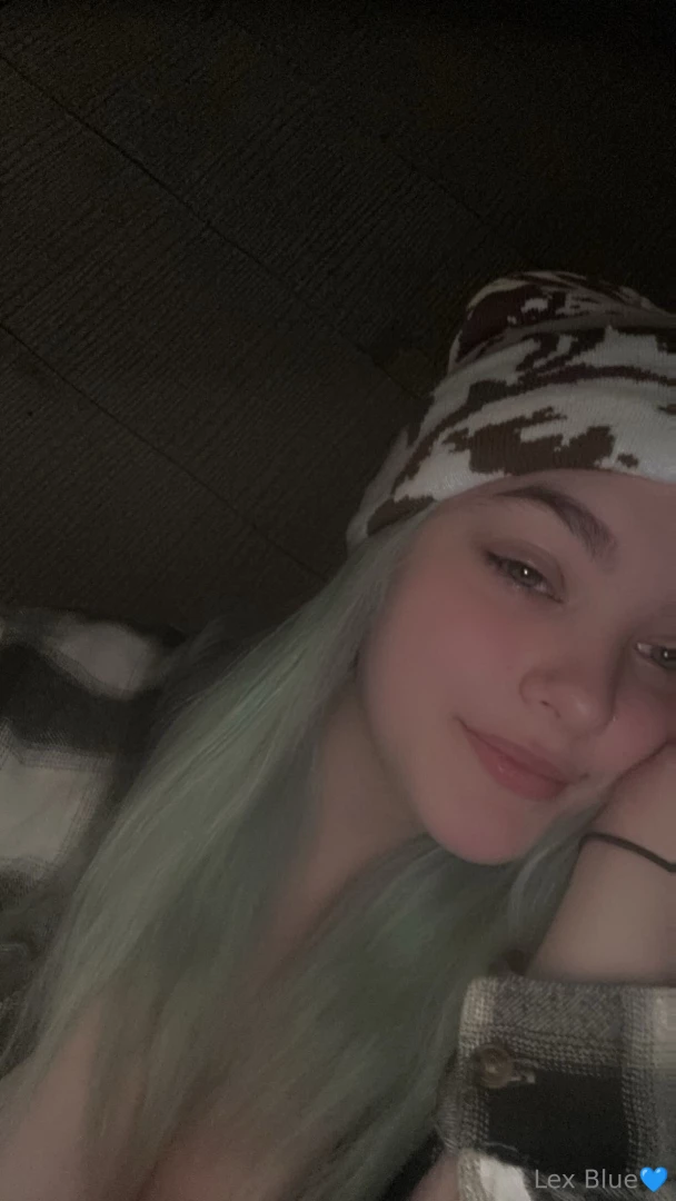 It s a selfie sunday what plans do you have for this week what s 