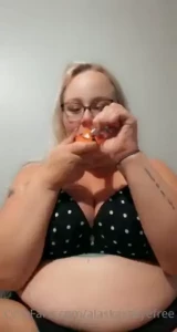 I smoke without my bra on my paid only fans