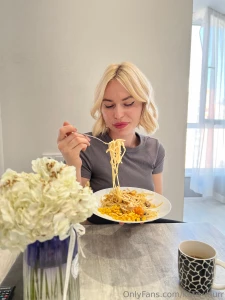 Tell me what is your favorite food i just love italian food and pasta