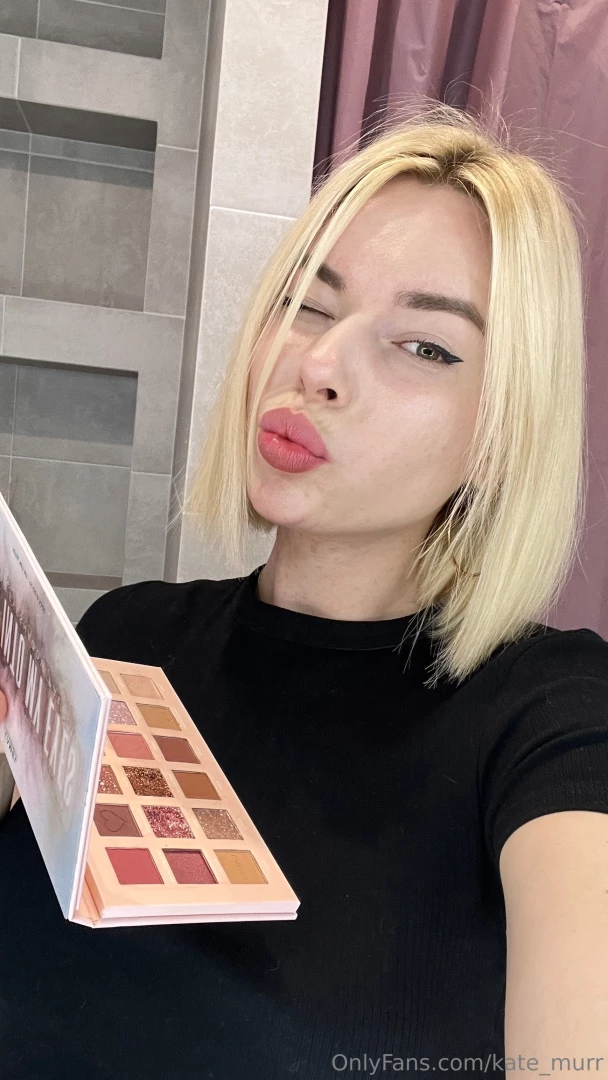What kind of makeup should i wear today 