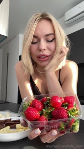 kate-murr - I love strawberries what is your favorite fruit 