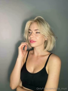 A little cat makeup for you