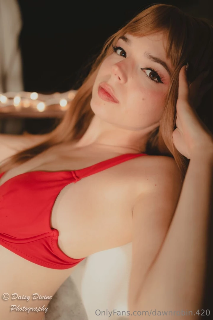 Wanna see my beautiful pink pussy check your dms 