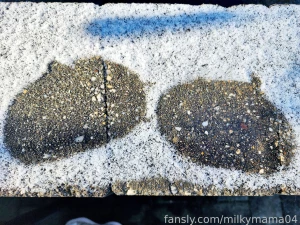 Woke up to snow amp was more than curious what my titty prints would part 1