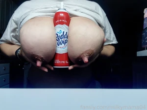 Mmm i always love dessert before i go to bed what about you but just part 1