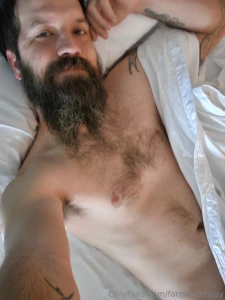 Do you sleep naked as well