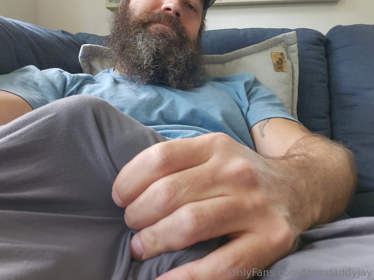 Has some more solo fun time on the couch for self care sunday plenty 