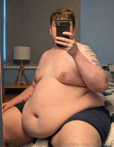 Was anyone going to inform me that i look chonky af part 3