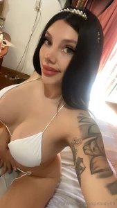 Baby can you help me for buy a gift hot my birthday