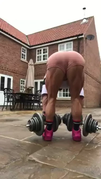 Working on those hammies today 