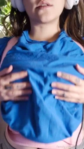 Was wearing this while gaming and thought my titties looked cute and