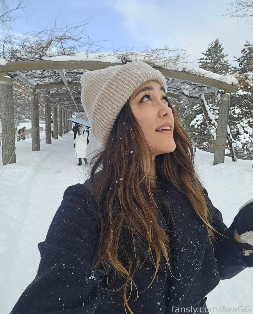 I m a snow bunny japan snow asian petite 