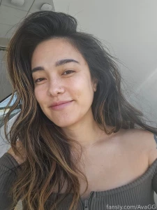 The hair is hairing today i put volumizing mousse in it and wear lord