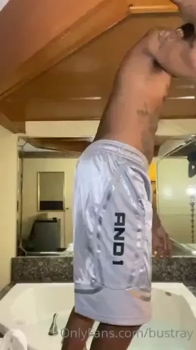 Dude invited me to his jacuzzi room said i could fuck him in it and 